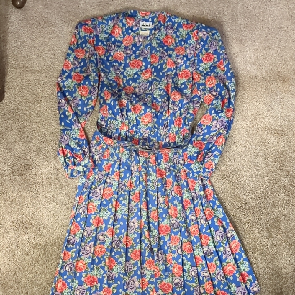 Vintage Leslie Fay Blue Floral Dress